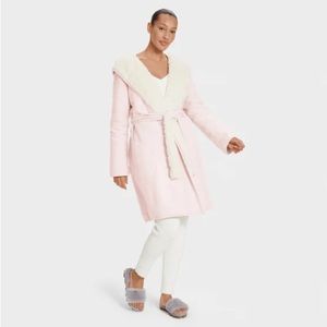 UGG “Portola Reversible Robe” Hooded with Pockets Pink